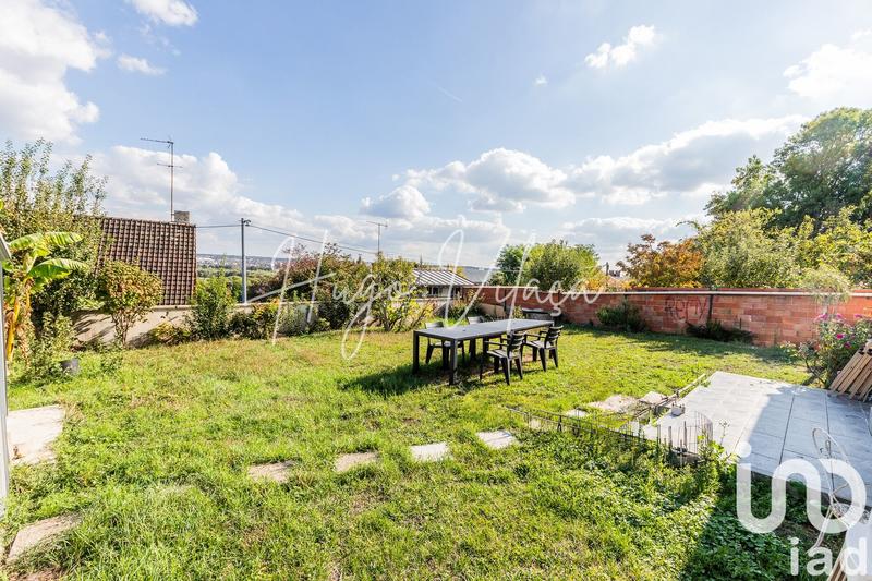 Maison - 104 m² - 5 pièces