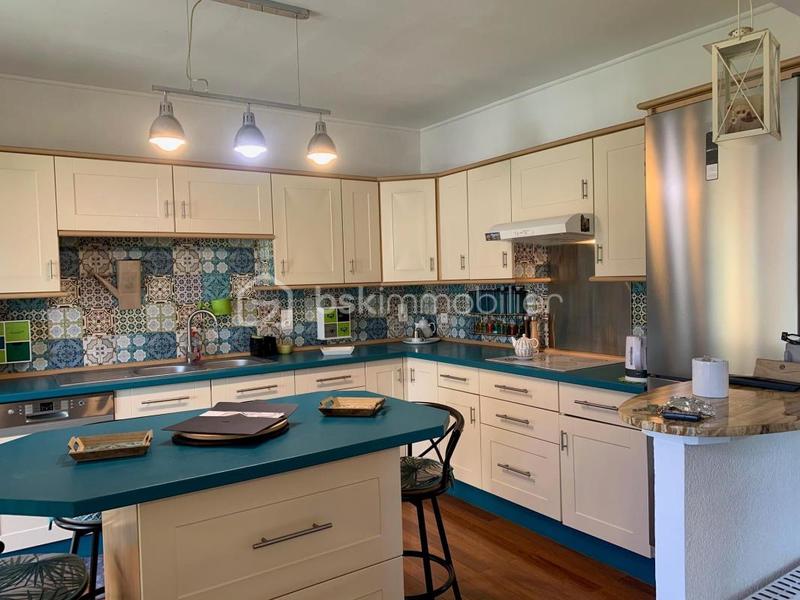 Pavillon - 165 m² - 5 pièces