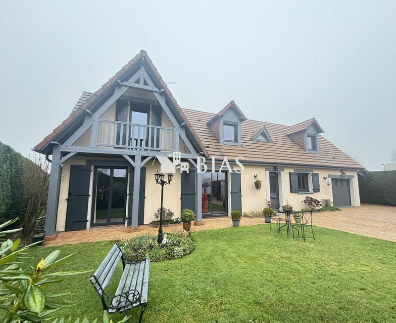 Maison - 135 m² - 5 pièces