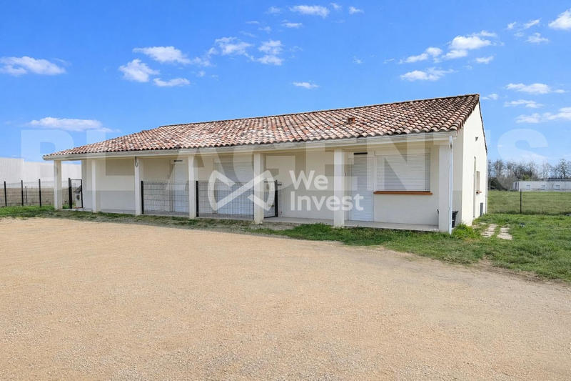 Local commercial - 153 m² - 7 pièces