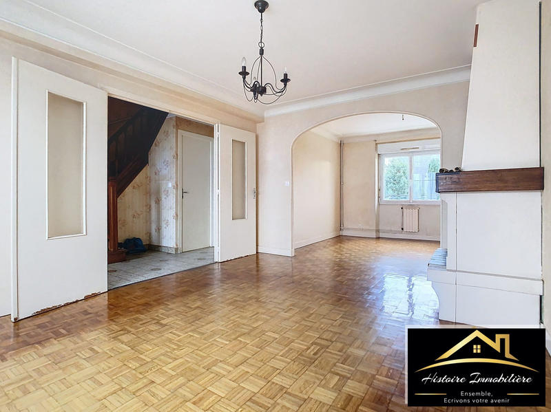 Maison - 89 m² - 5 pièces