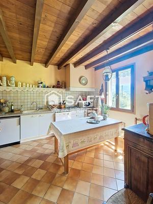 Maison - 160 m² - 7 pièces