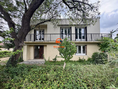 Maison - 140 m² - 5 pièces