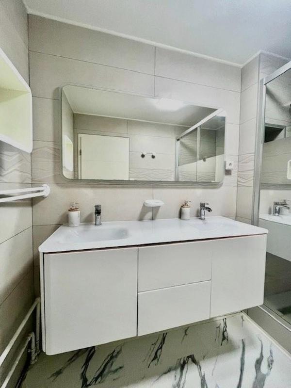 Appartement - 86 m² - 4 pièces