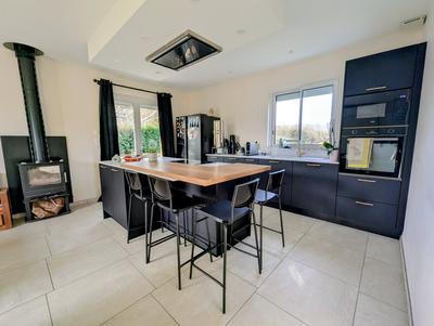 Maison - 120 m² - 5 pièces