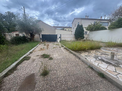 Maison - 156 m² - 8 pièces