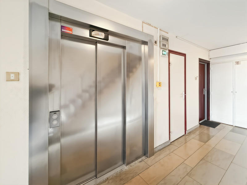 Appartement - 98 m² - 5 pièces