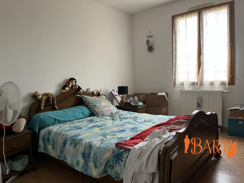 Maison traditionnelle - 98 m² - 5 pièces