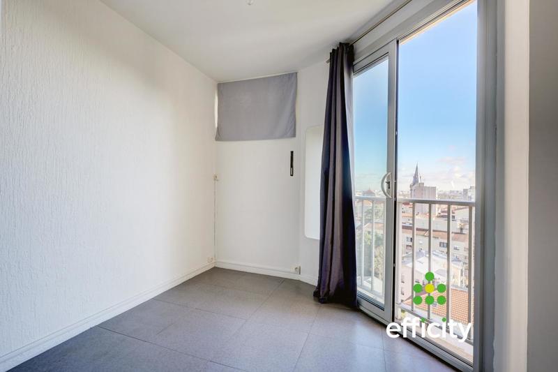 Appartement - 97 m² - 5 pièces