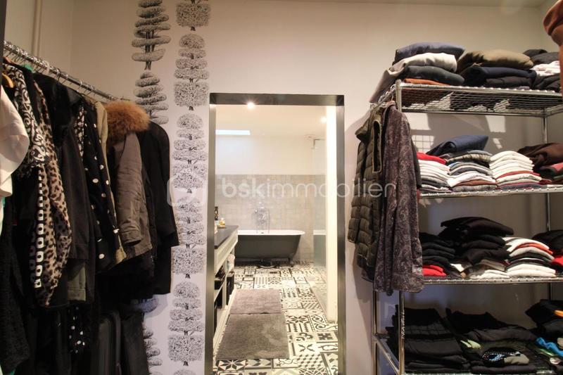 Maison de maîtres - 309 m² - 7 pièces