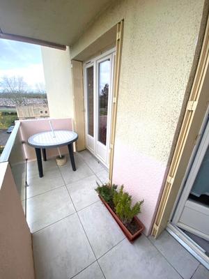 Appartement - 82 m² - 4 pièces