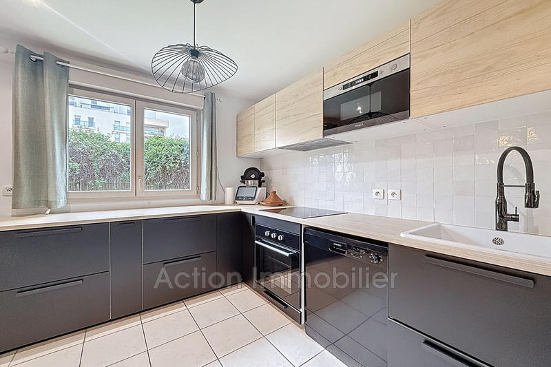 Appartement - 60 m² - 3 pièces