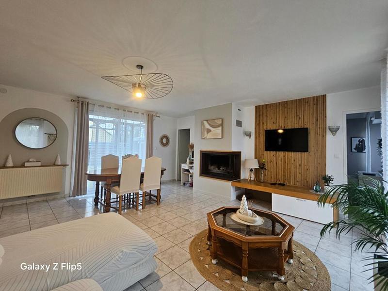 Maison - 120 m² - 5 pièces