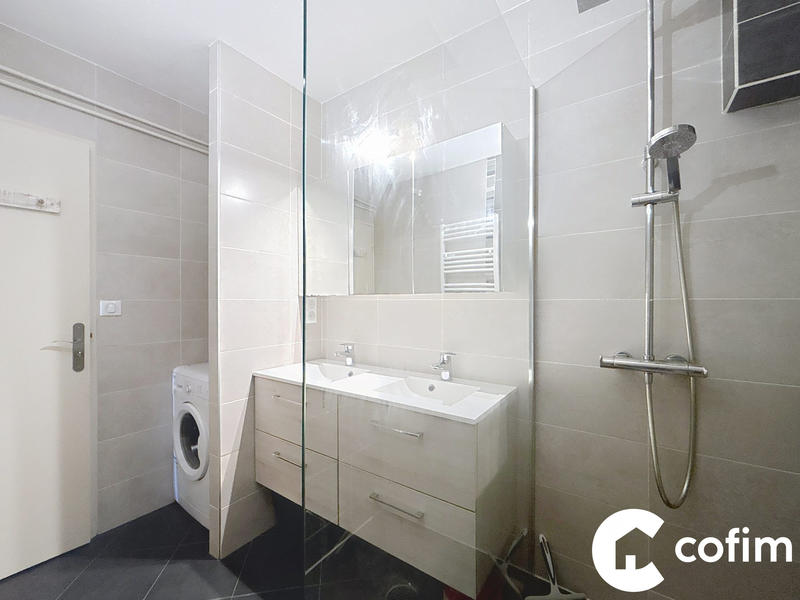 Appartement - 91 m² - 5 pièces