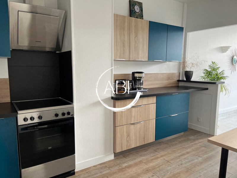 Appartement - 70 m² - 2 pièces