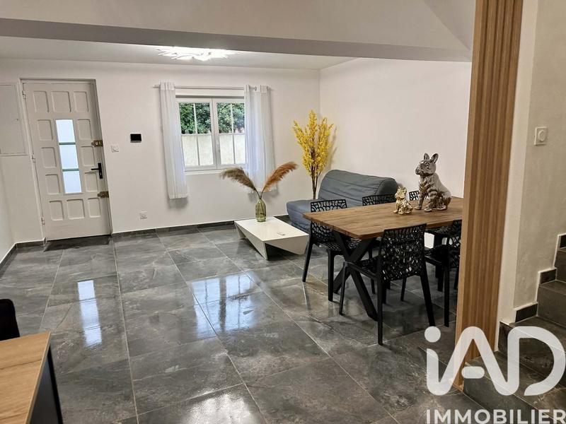 Maison de village - 101 m² - 5 pièces