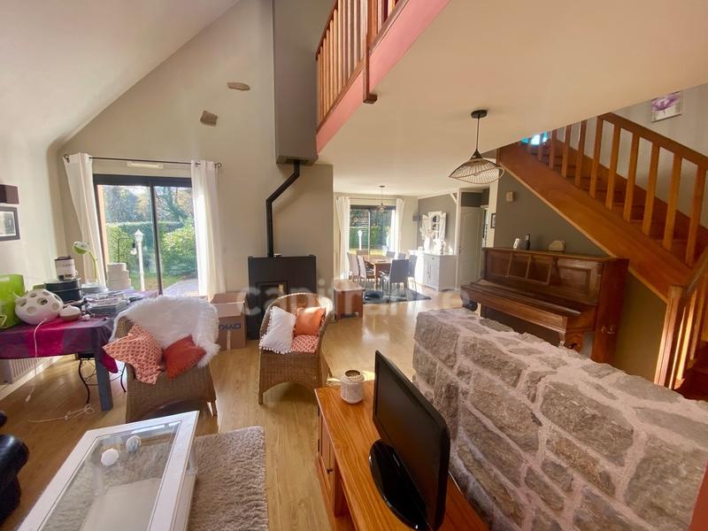 Maison - 123 m² - 5 pièces