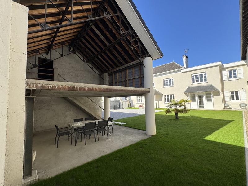 Maison - 190 m² - 6 pièces