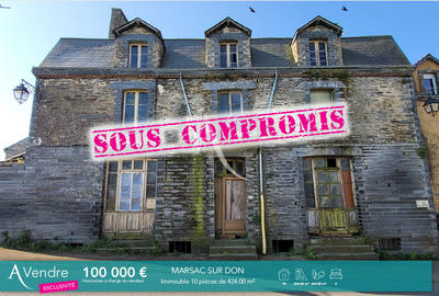 Maison - 424 m² - 10 pièces