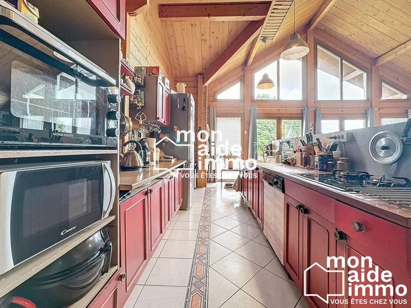 Maison - 130 m² - 4 pièces