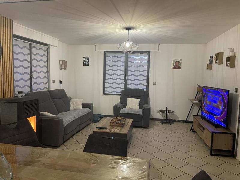 Maison - 80 m² - 5 pièces