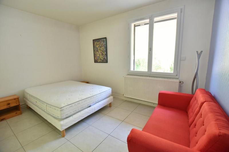 Maison - 218 m² - 6 pièces