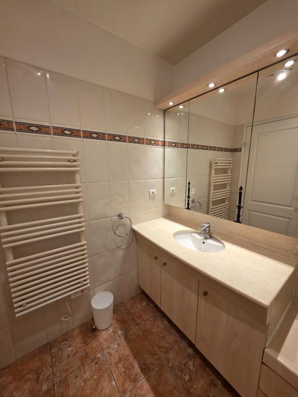 Appartement - 76 m² - 3 pièces