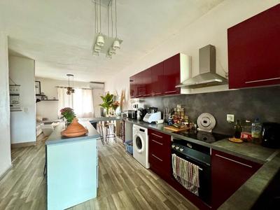 Maison de ville - 138 m² - 5 pièces