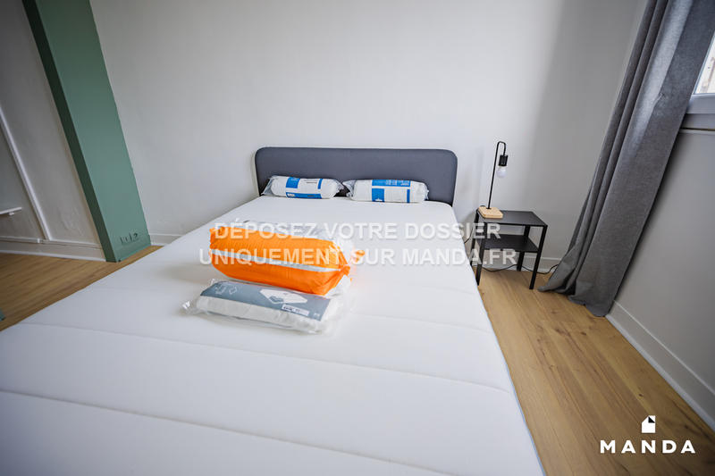 Chambre - 14 m² - 4 pièces