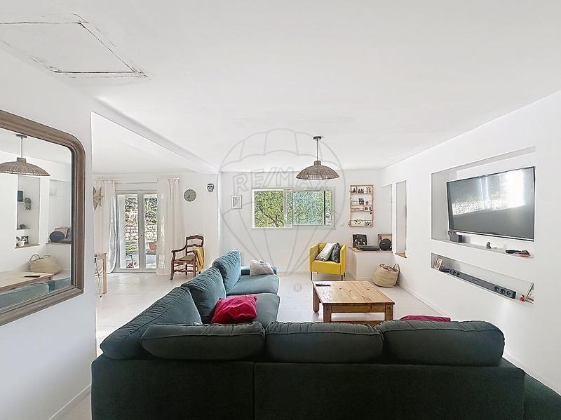 Maison - 135 m² - 6 pièces