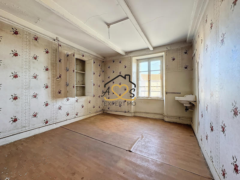 Maison - 322 m² - 20 pièces