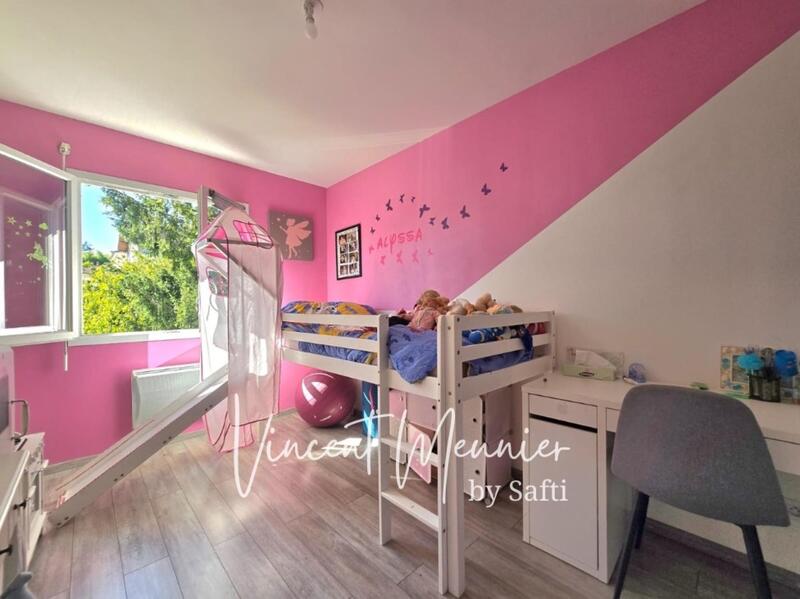 Maison - 139 m² - 5 pièces