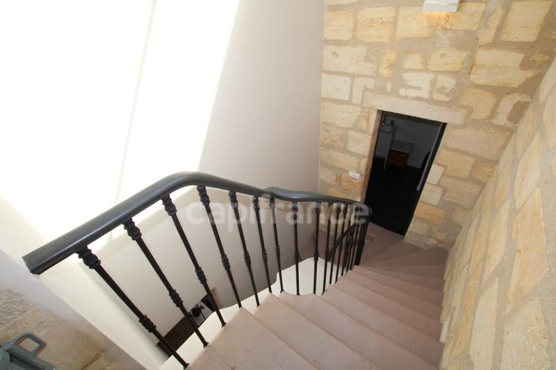 Appartement bourgeois - 108 m² - 3 pièces