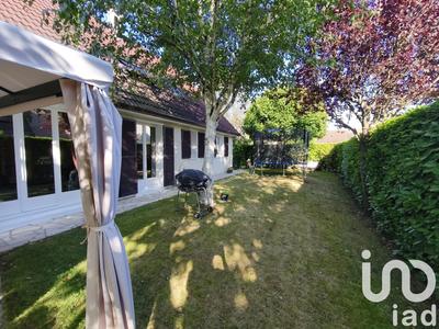 Maison - 192 m² - 8 pièces