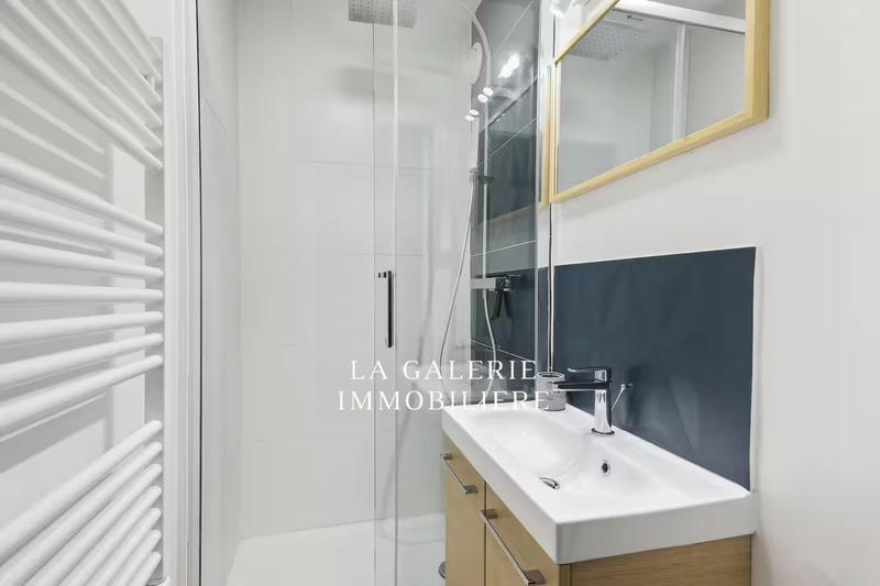 Appartement - 85 m² - 4 pièces