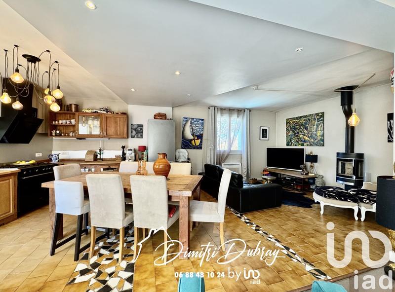 Maison - 96 m² - 4 pièces