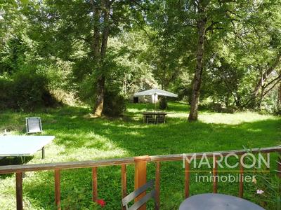 Maison de village - 513 m² - 7 pièces