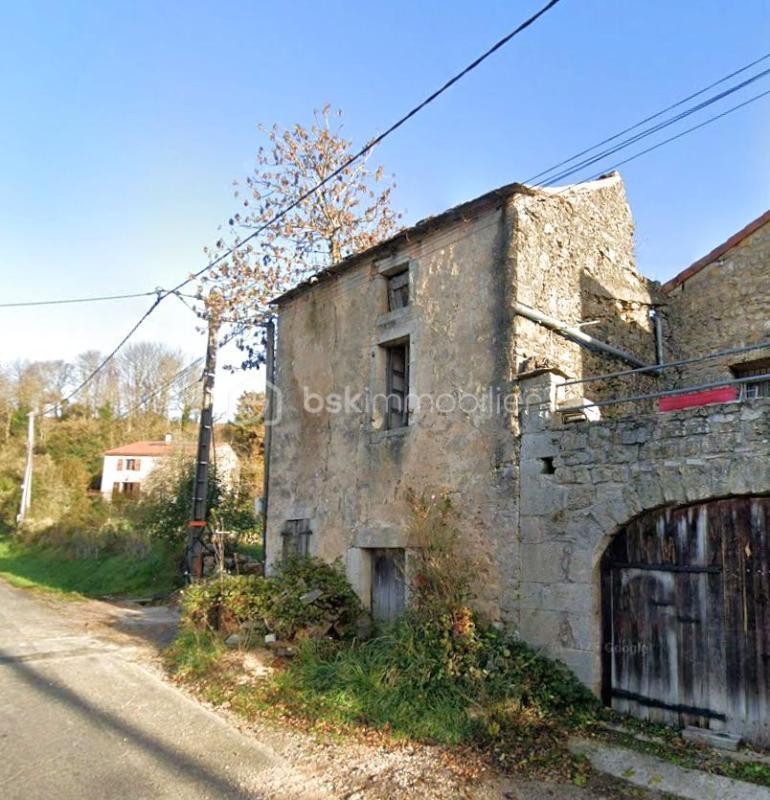 Maison ancienne - 86 m² - 1 pièce