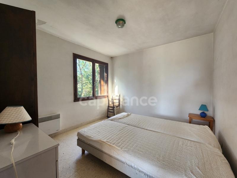 Maison - 200 m² - 8 pièces