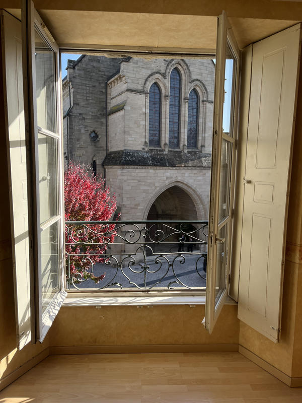 Appartement - 145 m² - 5 pièces