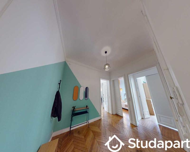 Chambre - 115 m² - 1 pièce