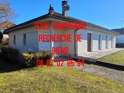 Maison - 99 m² - 5 pièces