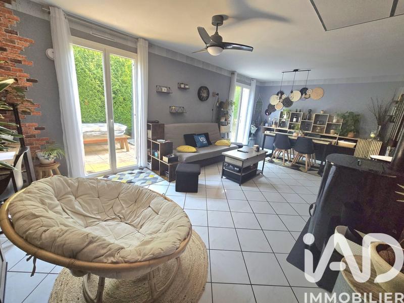 Maison - 111 m² - 6 pièces