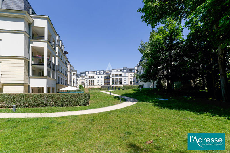 Appartement - 88 m² - 5 pièces