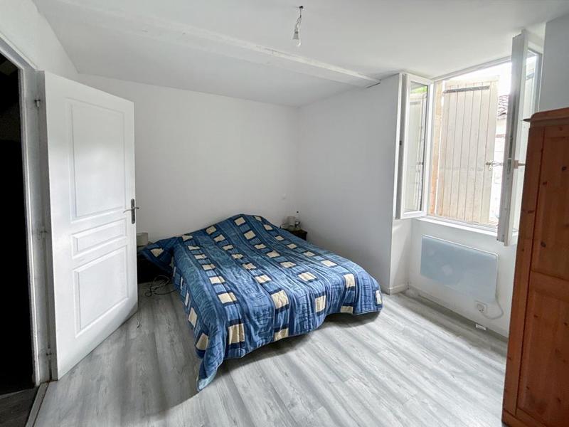 Immeuble - 185 m² - 8 pièces