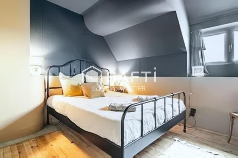 Maison - 163 m² - 7 pièces