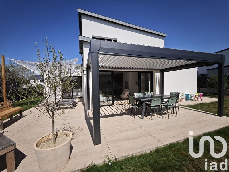 Maison - 122 m² - 5 pièces