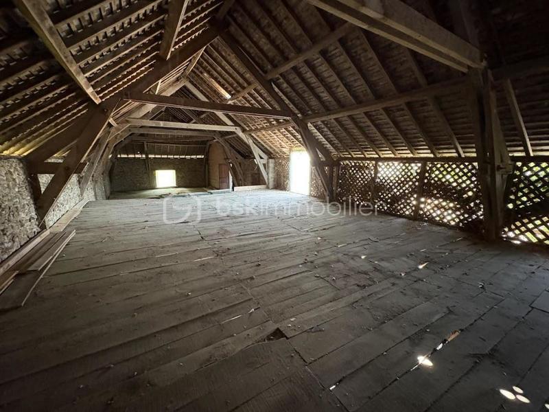 Corps de ferme - 290 m² - 14 pièces