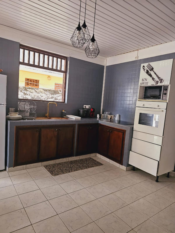 Maison - 15 m² - 5 pièces