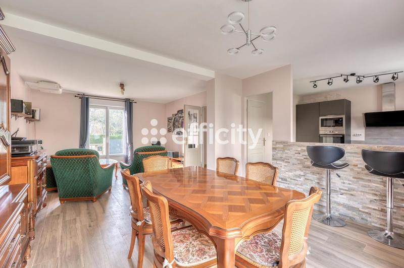 Maison - 100 m² - 5 pièces